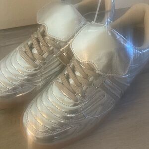 Steve Madden Metallic Madrid shoes brand new size 8